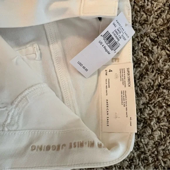 American Eagle White Skinny Jeans - Picture 4 of 4